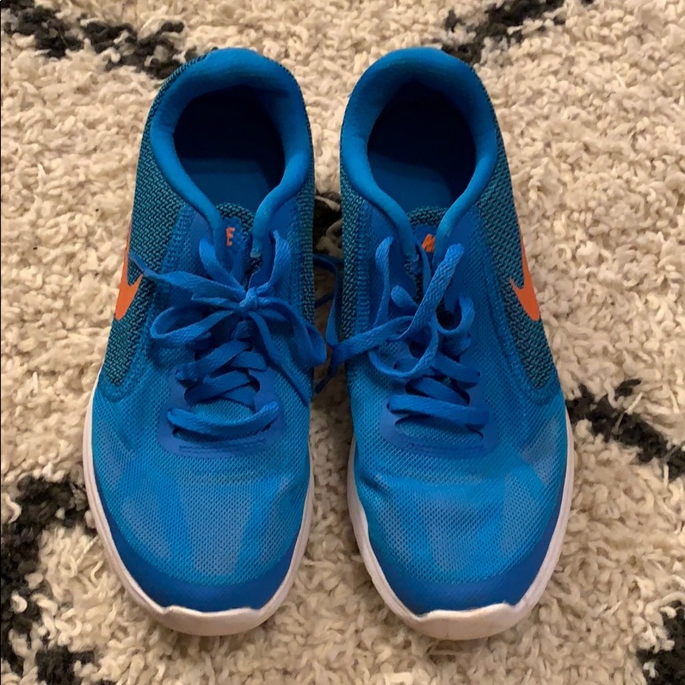 Boys sneakers